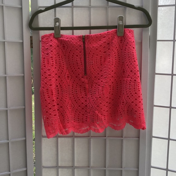 Lily Pulitzer skirt - Picture 2 of 2